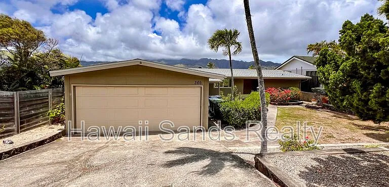 366 Poipu Dr — Photo 19