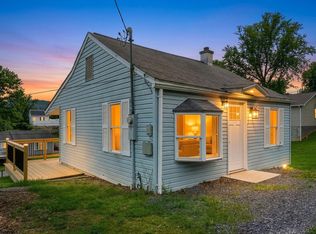 31 W 2nd St, Westover, WV