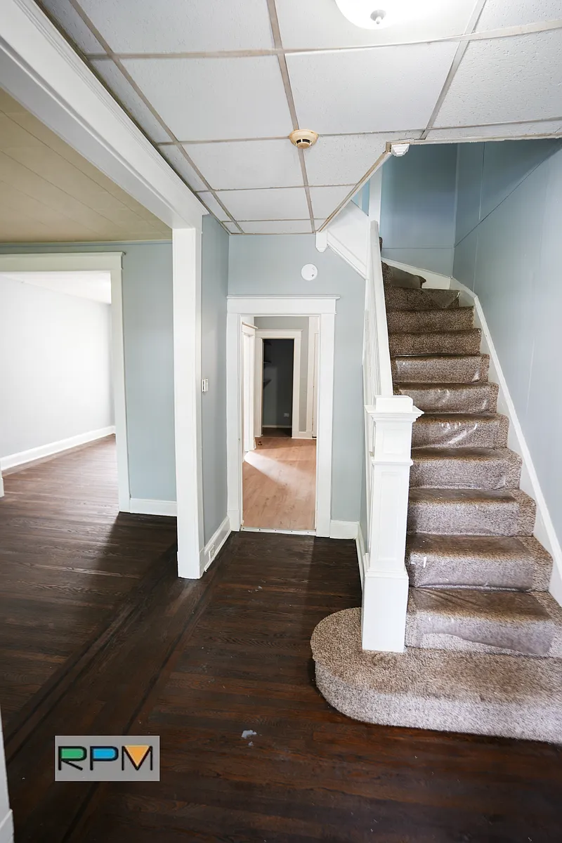 Building Photo - 3221 Belmont Ave