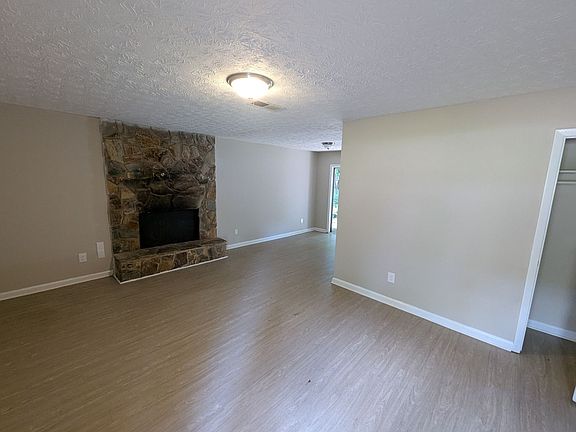 3rd image of 240 Rustwood Dr #242