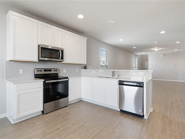 100 Drifter Ln — Photo 11
