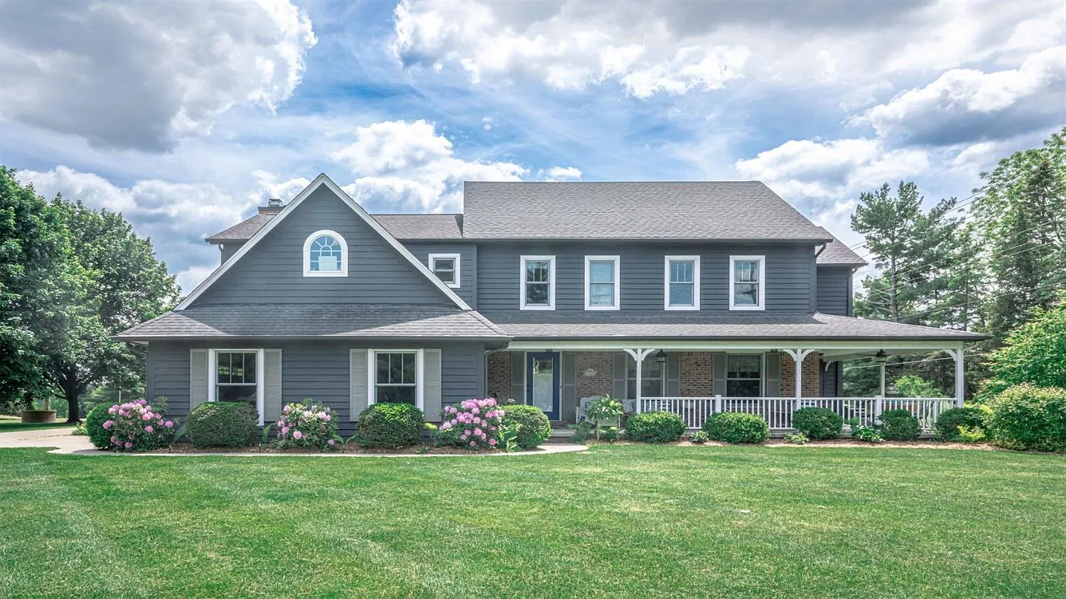 3357 Textile Rd photo 1