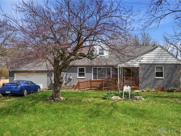 1466 S Central Dr, Dayton, OH 45432