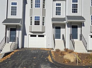 18 Summer Brook Way, Seymour, CT 06483