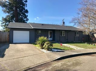 668 SW Coral St, Junction City, OR 97448