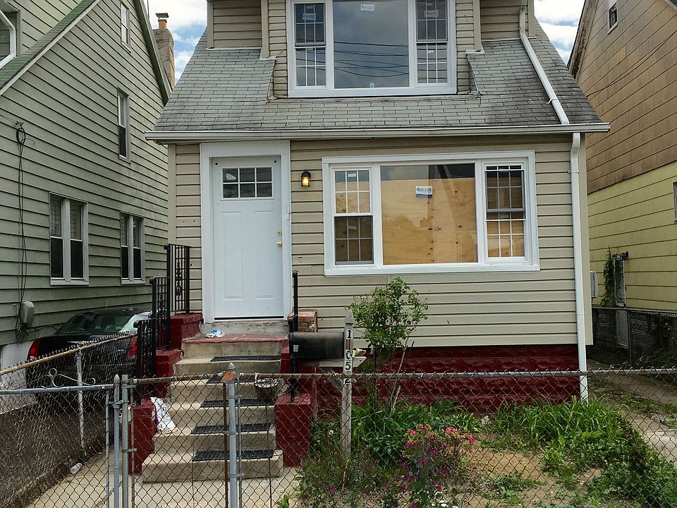 1st image of 170-00 118 Ave