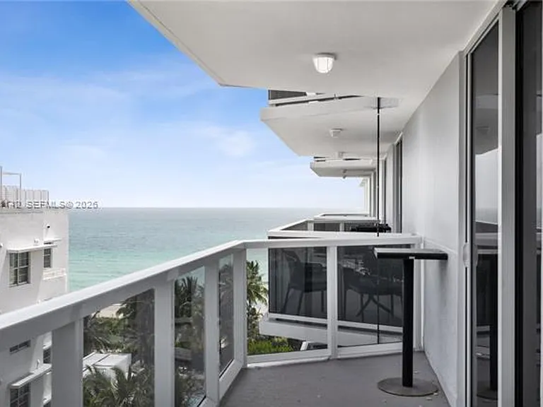 2401 Collins Ave #1110 — Photo 10