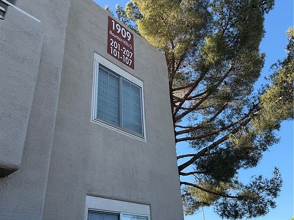 3rd image of 1909 Mountain Hills Ct Unit 102