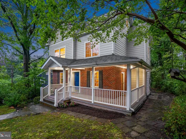 705 Elm Ave, Takoma Park, MD 20912