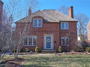 3686 Sutherland Rd, Shaker Heights, OH 44122