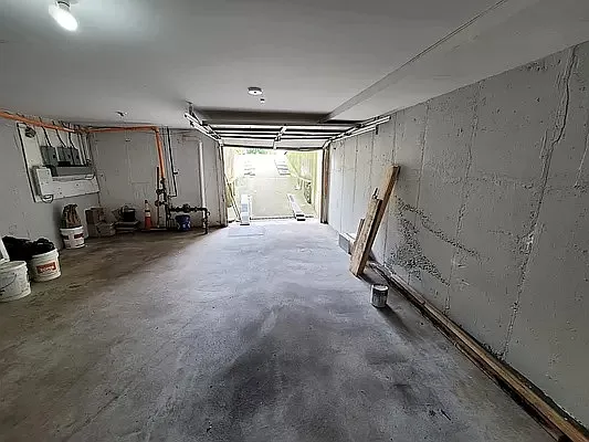 Rented by Signature Property Realty | media 2