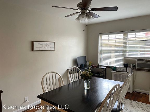 4th image of 2860 Observatory Ave #4405940