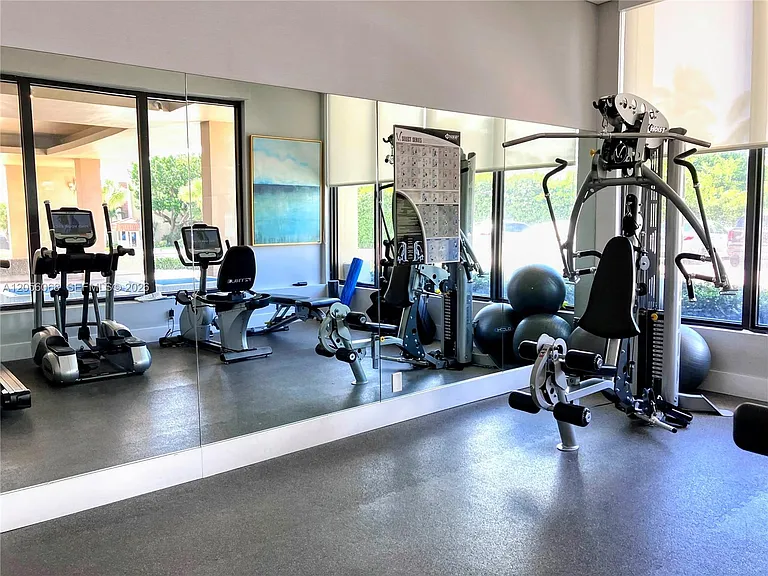 2000 S Ocean Blvd #16N — Photo 22