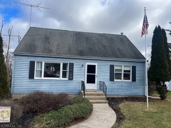 15 Village Glen Rd, Raritan Twp., NJ 08822