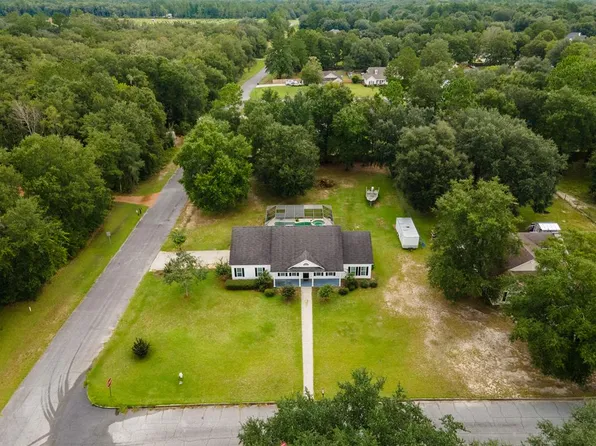 5801 Live Oak Dr, Naylor, GA 31641