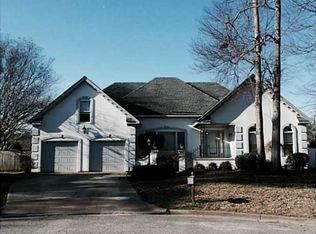 604 Fryar Pl, Chesapeake, VA 23322