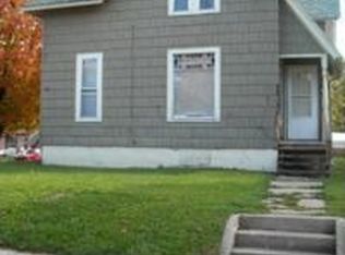 331 N Hinkley Ave, Rockford, IL 61101
