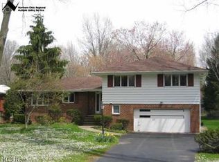 615 Parkside Blvd S, Cleveland, OH 44143