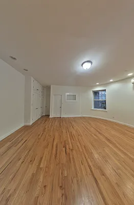 Rented by Compass | media 21