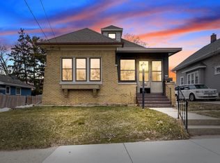 834 Genesee St, Waukesha, WI 53186