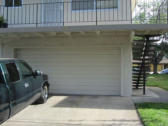 4th image of 8947 El Mirador Dr APT 1