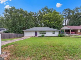 1946 Shamrock Dr, Decatur, GA 30032