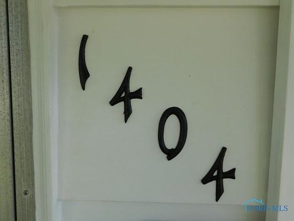 3rd image of 1404 Blanchard Ave