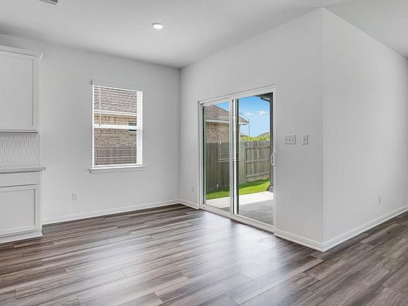 7th image of this home