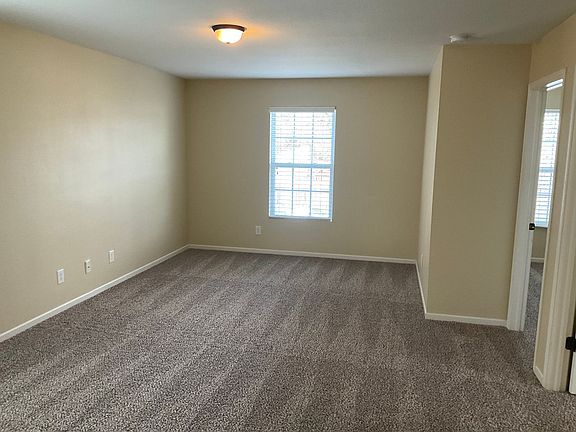 3rd image of 1343 Phil Oneil Dr