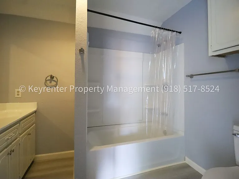 1609 S Chestnut Ave — Photo 30