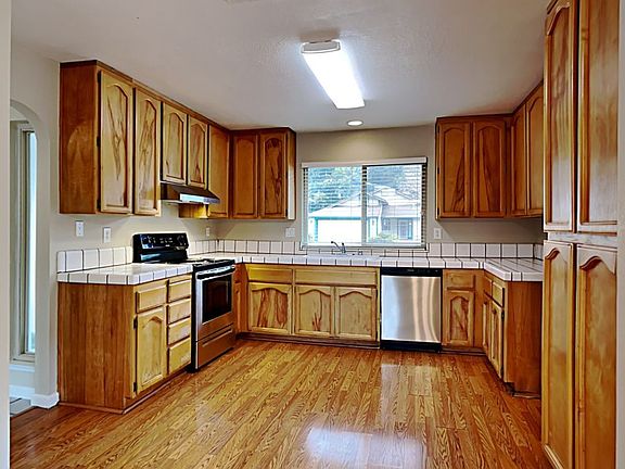 5th image of 3123 Mill Oak Way
