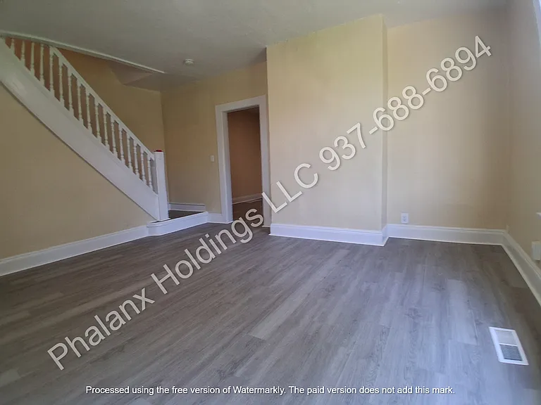 420 Glenn Ave — Photo 1