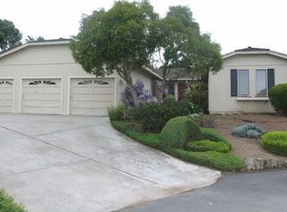 35 Carol Anns Ct, Hollister, CA