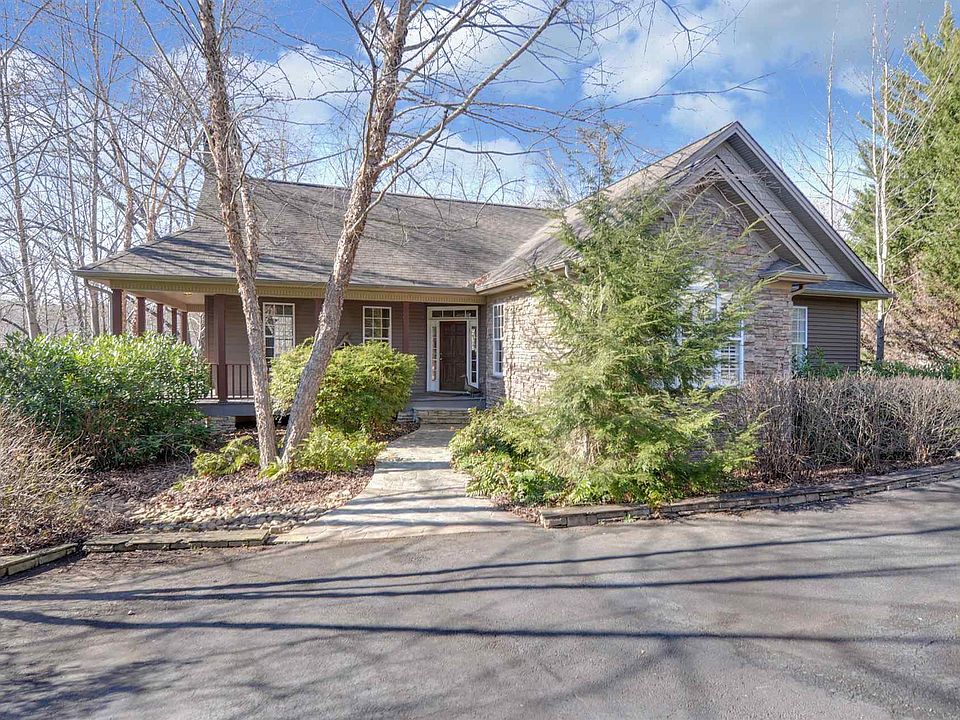 1st image of 195 Moreland Heights Dr