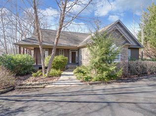 195 Moreland Heights Dr, Hartwell, GA 30643