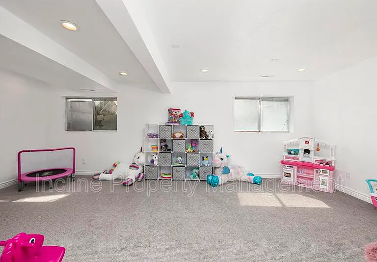 4113 W Cheltonham Way — Photo 8