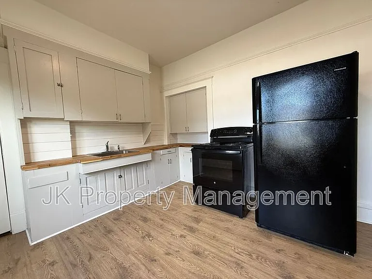 601 5th Ave S #3 — Photo 15