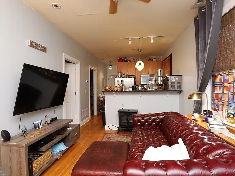 1738 W Altgeld St #K02J — Photo 6
