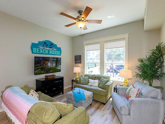 3rd image of 205 Sailhouse Way