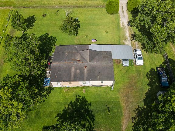 5th image of 17520 Janacek Rd