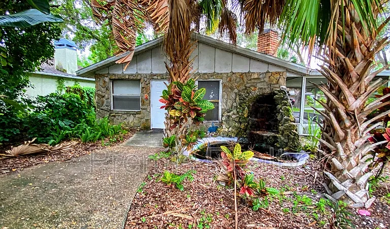 2686 Sunset Dr #B — Photo 2