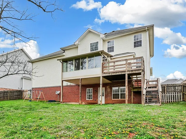 2552 Hattington Dr — Photo 5
