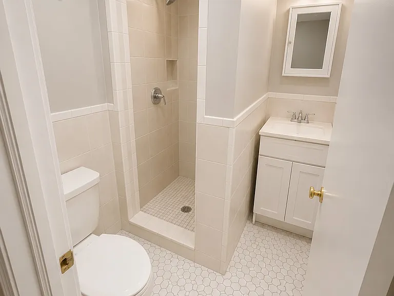 199 Beacon St #B — Photo 7