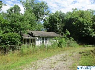 5760 Fairview Rd, Gadsden, AL 35904