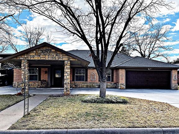 2nd image of 35 Cobblestone Ln