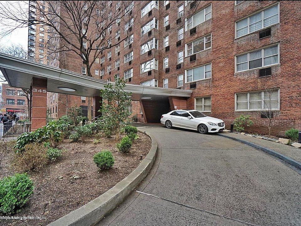 1st image of 345 W 58th St