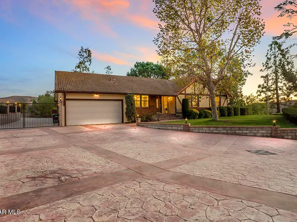 1239 Mellow Ln, Simi Valley, CA 93065