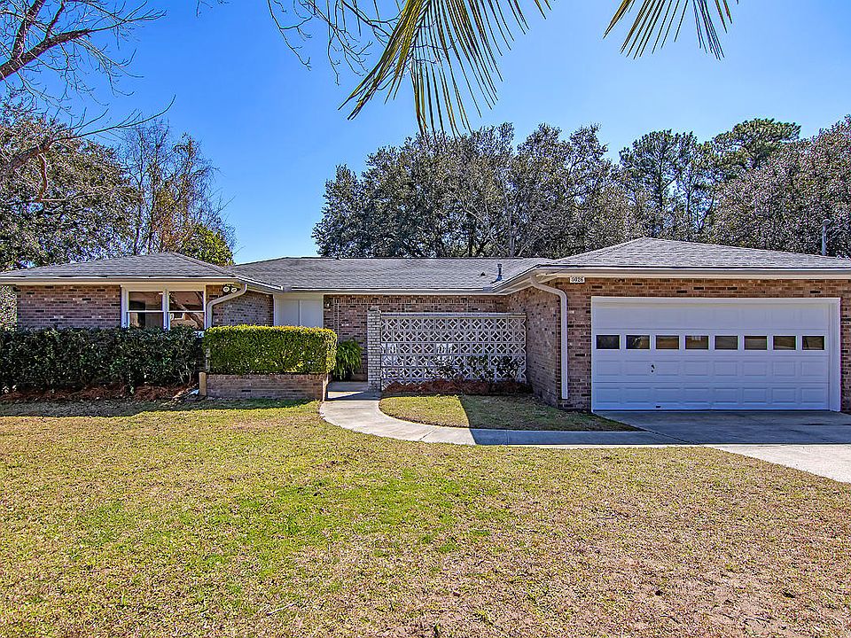 1st image of 5026 Parkside Dr