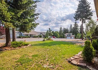 907 Marian Dr — Photo 19