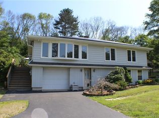 70 Scotland Rd, Chaplin, CT 06235